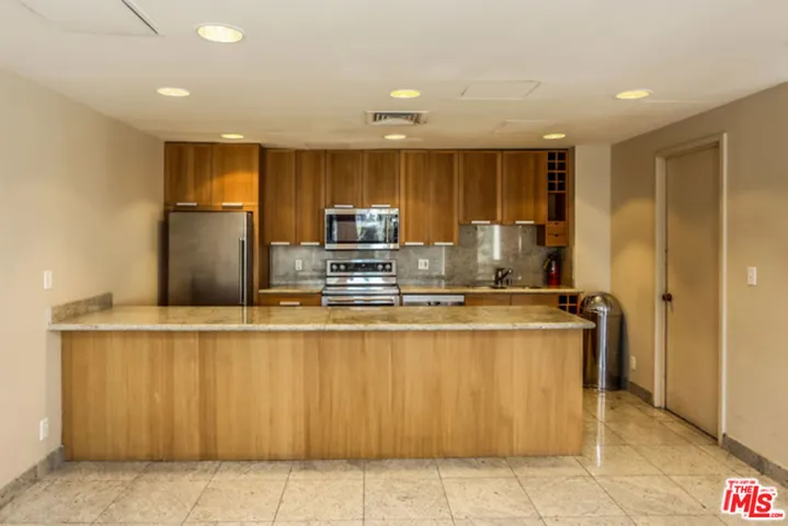 Tower "Room Kitchen