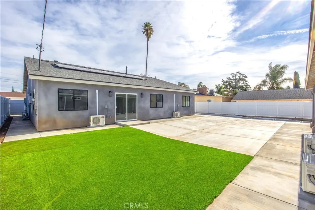 1243 N California, Beaumont, California 92223 home-pic-17