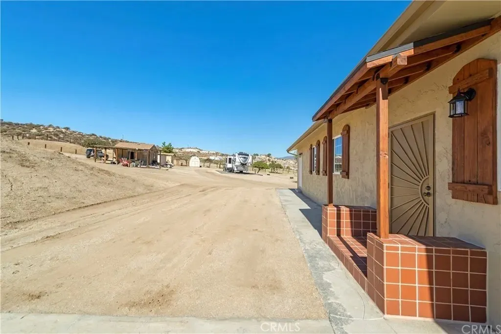 42343 Witten Drive, Aguanga, California 92536 home-pic-17