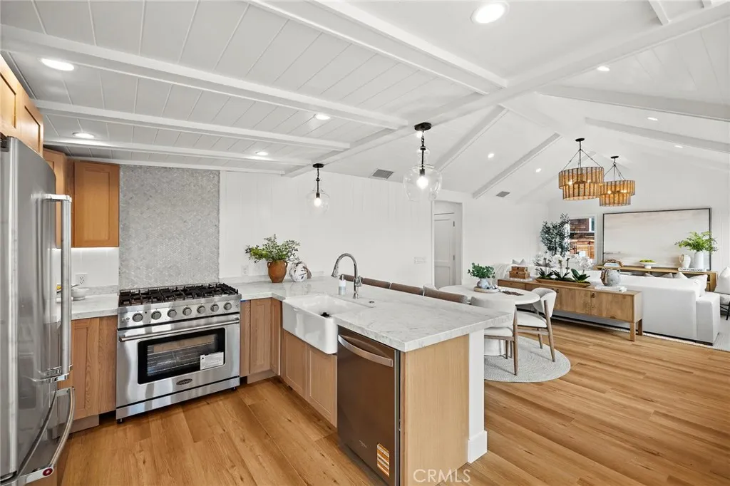 684 Seaview, Laguna Beach, California 92651 home-pic-6