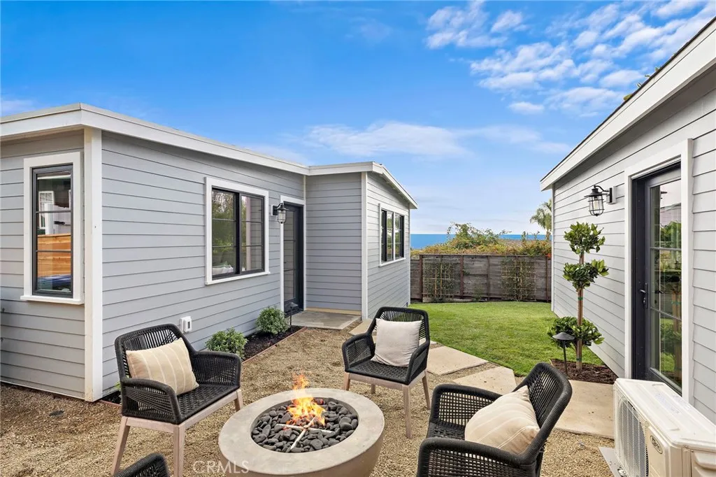 684 Seaview, Laguna Beach, California 92651 home-pic-19