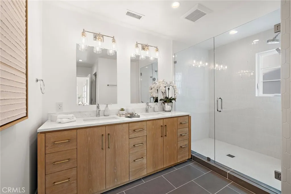 684 Seaview, Laguna Beach, California 92651 home-pic-14