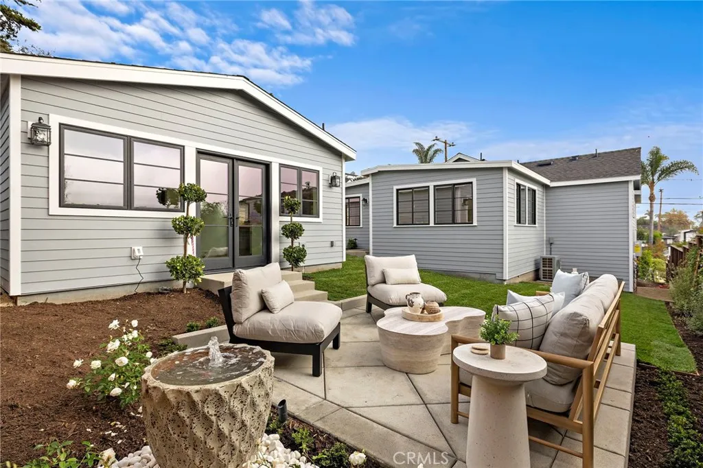 684 Seaview, Laguna Beach, California 92651 home-pic-1