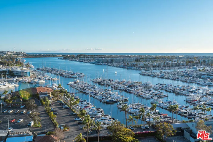 13700 Marina Pointe Drive 1604, Marina Del Rey, California 90292