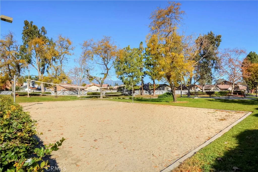 3736 Oak Creek, Ontario, California 91761 home-pic-21
