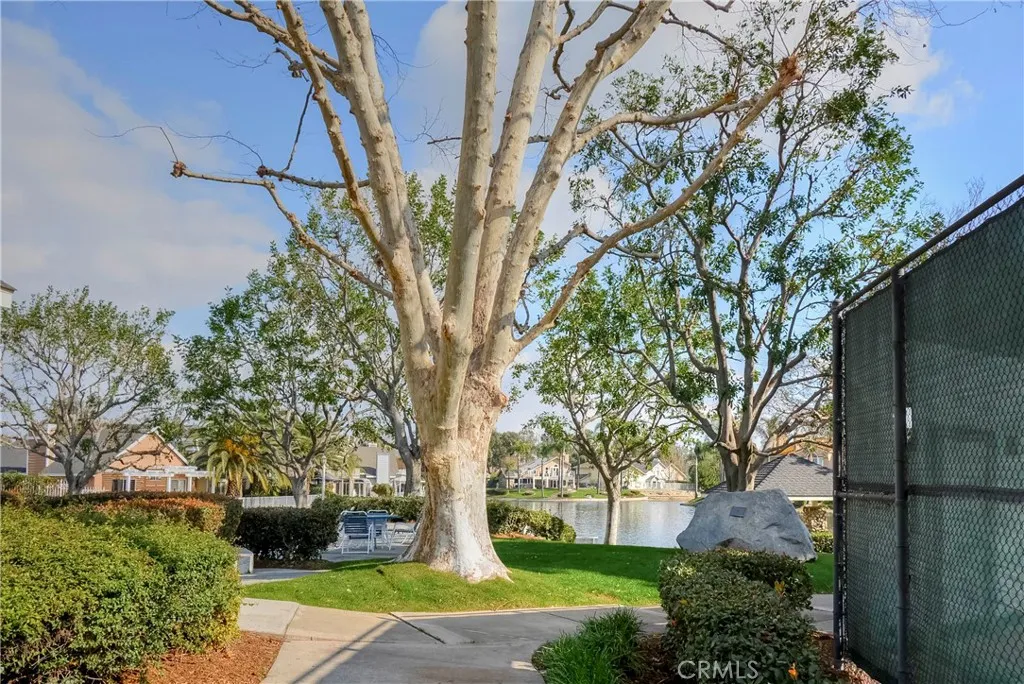 3736 Oak Creek, Ontario, California 91761 home-pic-13