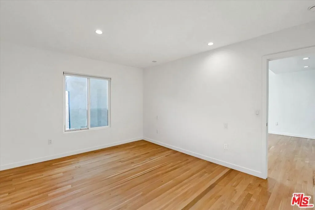 5400 W 82nd Street, Los Angeles, California 90045 home-pic-28