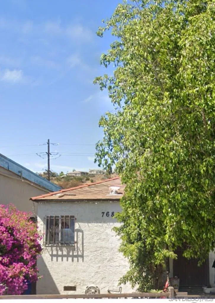 7680 Lemon Ave, Lemon Grove, California 91945 home-pic-1