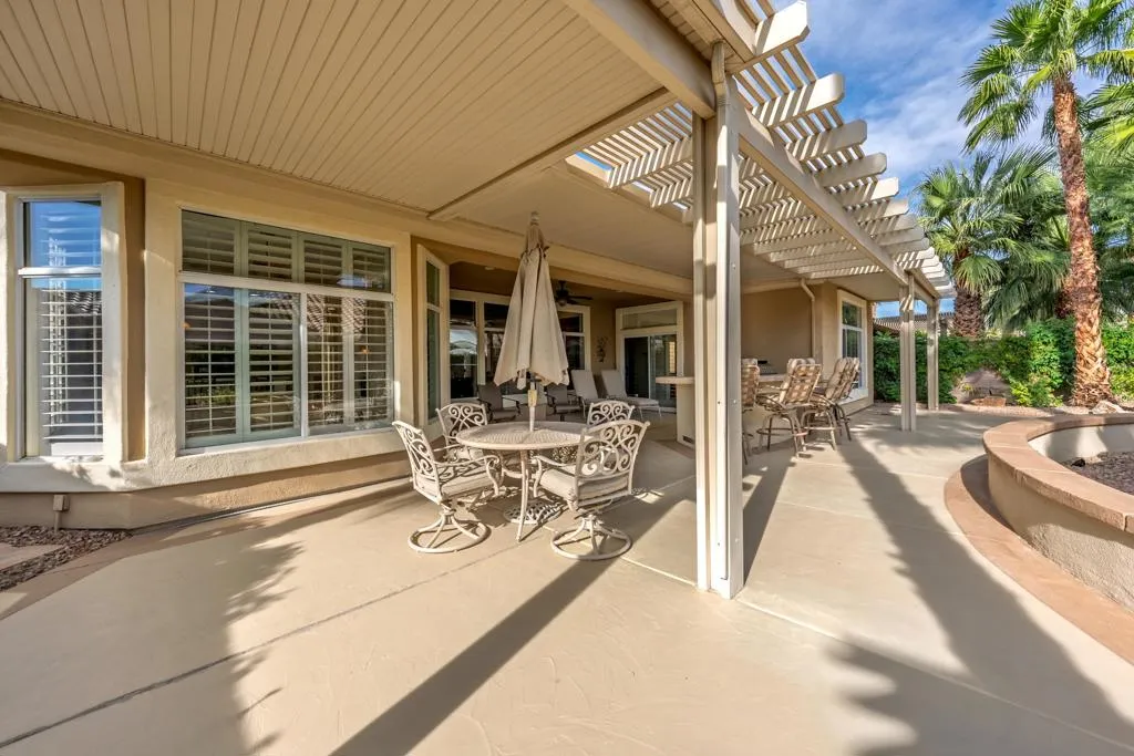 35902 Crescent Street, Palm Desert, California 92211 home-pic-5