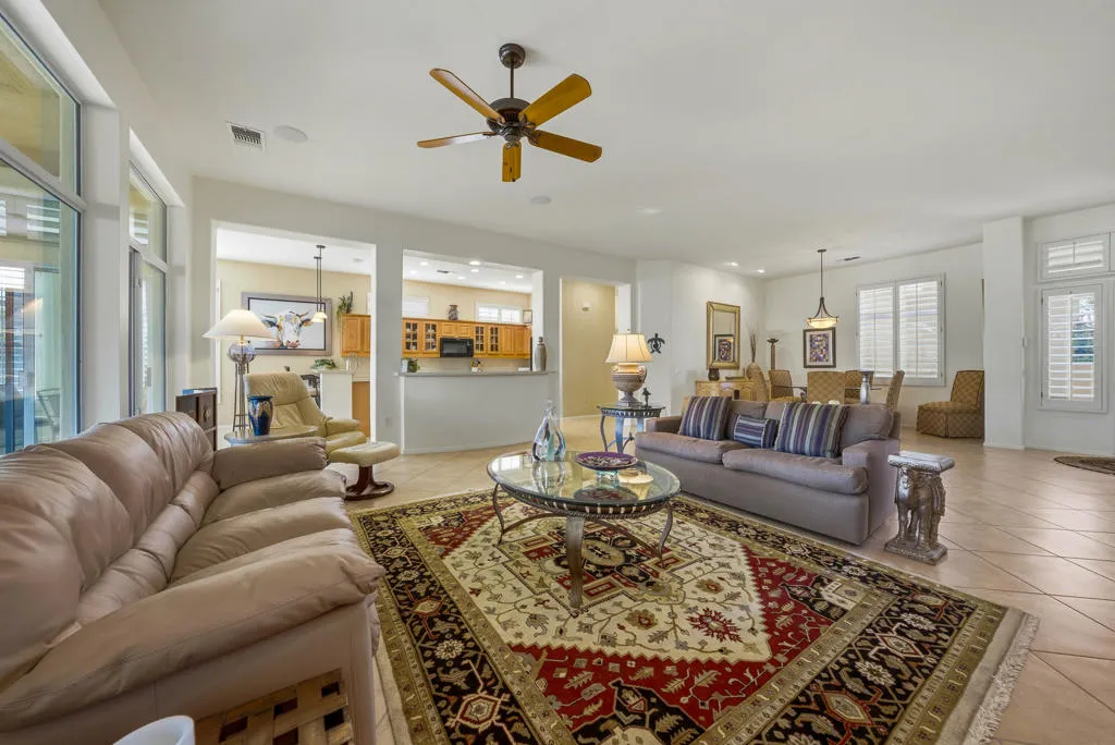 35902 Crescent Street, Palm Desert, California 92211 home-pic-11