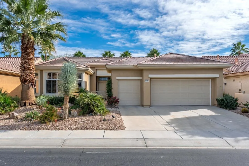 35902 Crescent Street, Palm Desert, California 92211 home-pic-1