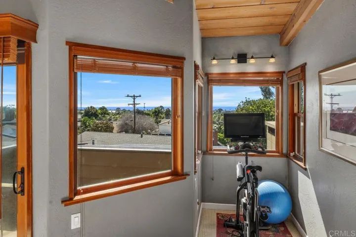 2195 Basswood Avenue, Carlsbad, California 92008