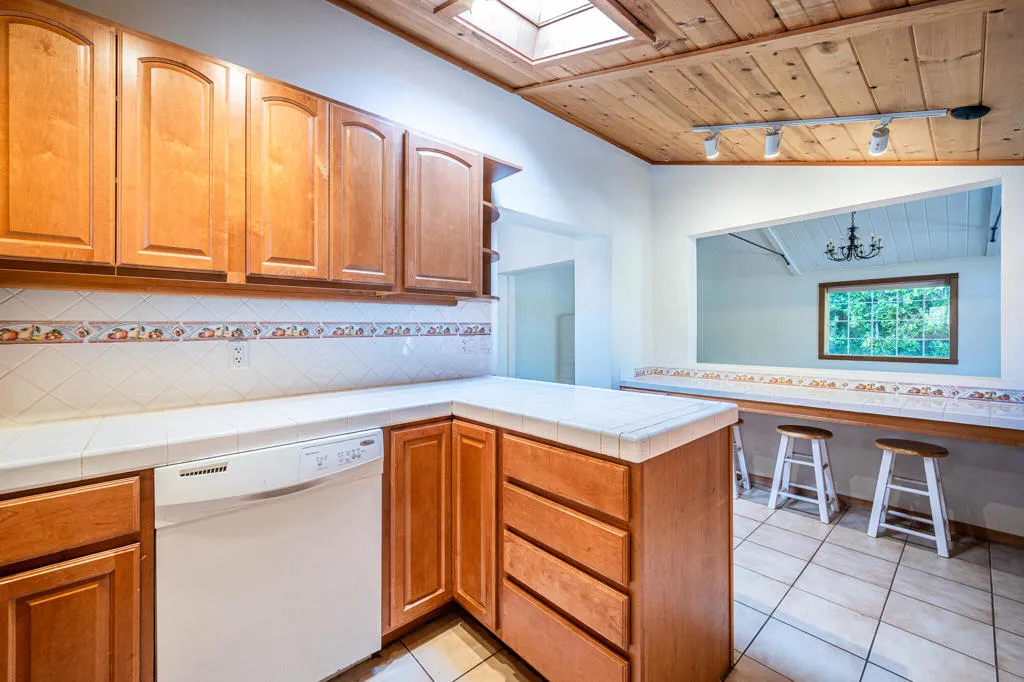 1065 E San Jacinto Way, Palm Springs, California 92262 home-pic-16