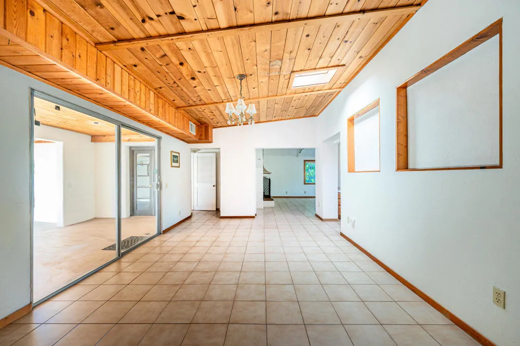 1065 E San Jacinto Way, Palm Springs, California 92262 home-pic-9
