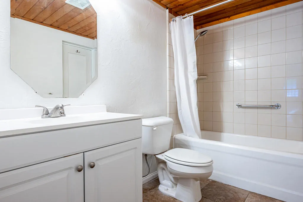 1065 E San Jacinto Way, Palm Springs, California 92262 home-pic-27