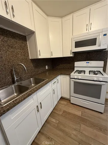 14225 Newport, Tustin, California 92780
