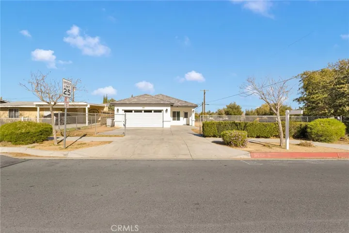 16150 Smoke Tree, Hesperia, California 92345
