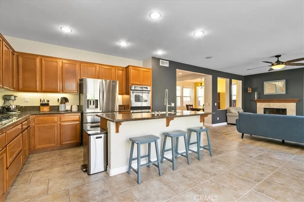 36554 Torrey Pines, Beaumont, California 92223 home-pic-4