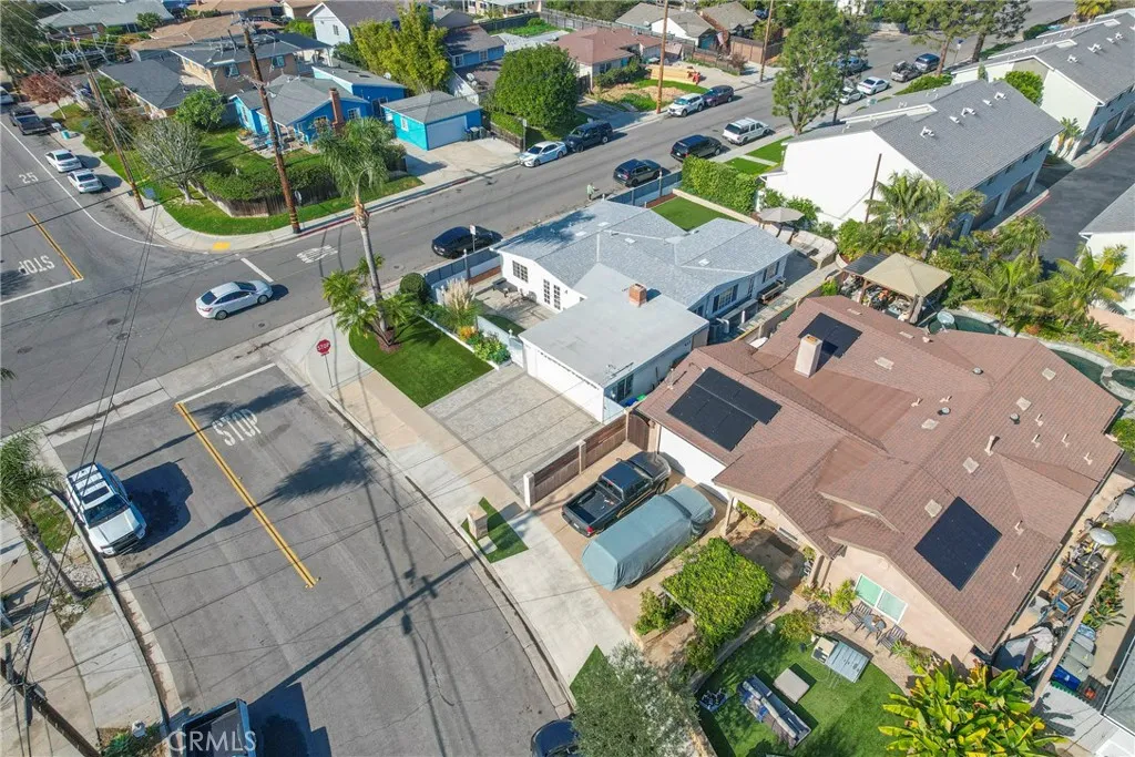 348 Hamilton, Costa Mesa, California 92627 home-pic-38