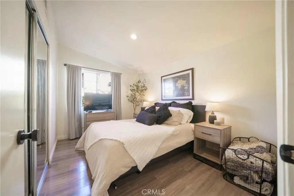 348 Hamilton, Costa Mesa, California 92627 home-pic-16
