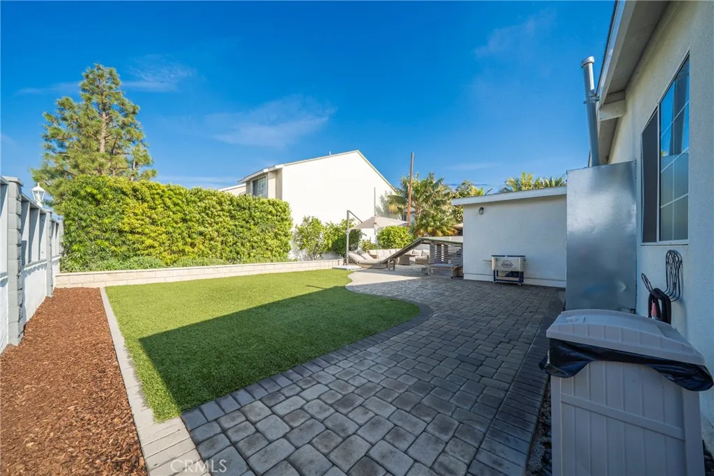 348 Hamilton, Costa Mesa, California 92627 home-pic-32