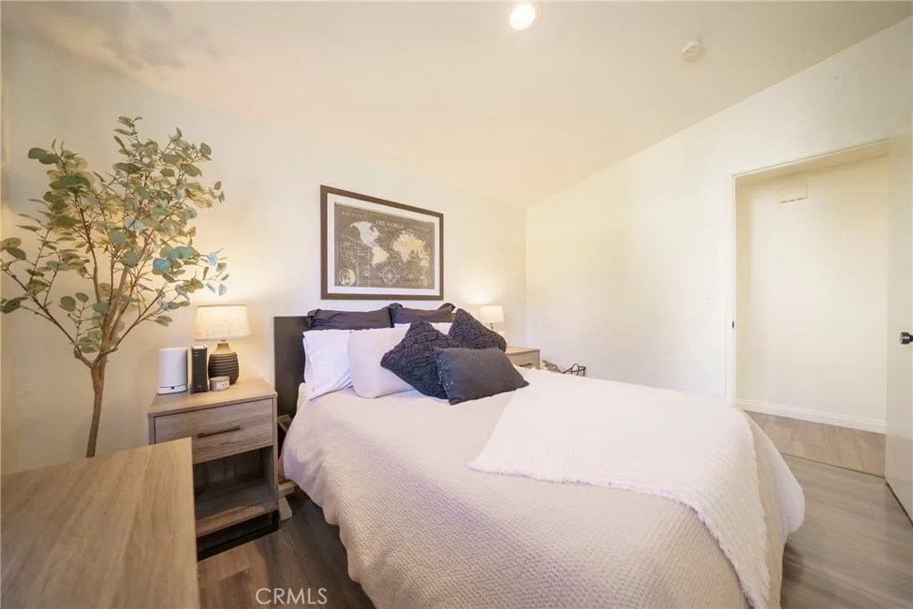 348 Hamilton, Costa Mesa, California 92627 home-pic-17