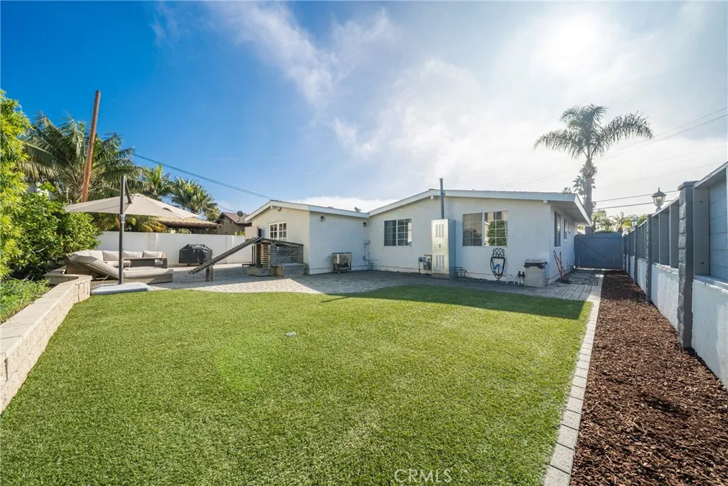 348 Hamilton, Costa Mesa, California 92627 home-pic-33