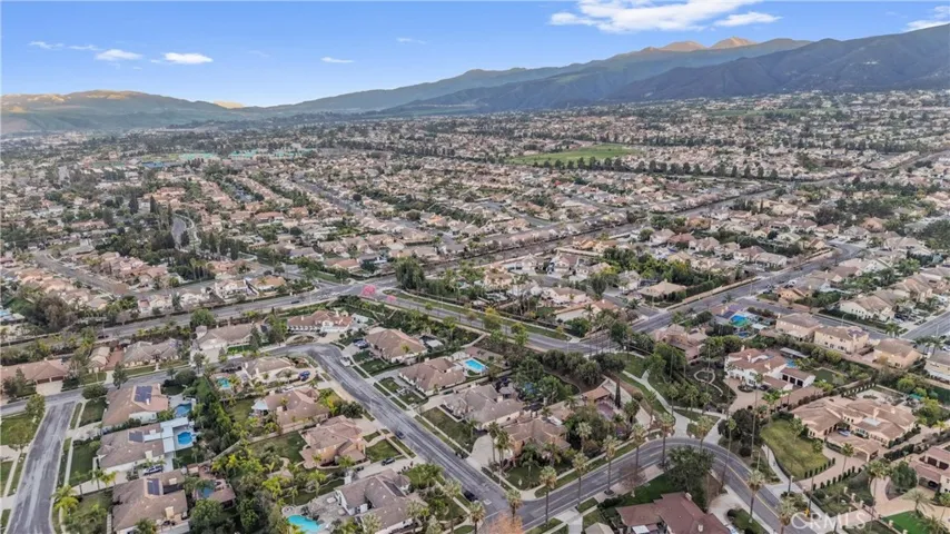 Well-kept neighborhood with mature landscaping