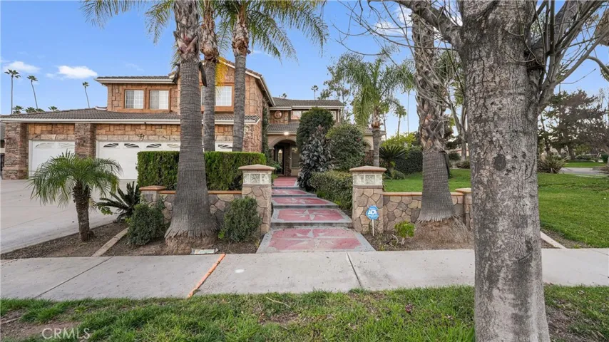 Excellent curb appeal