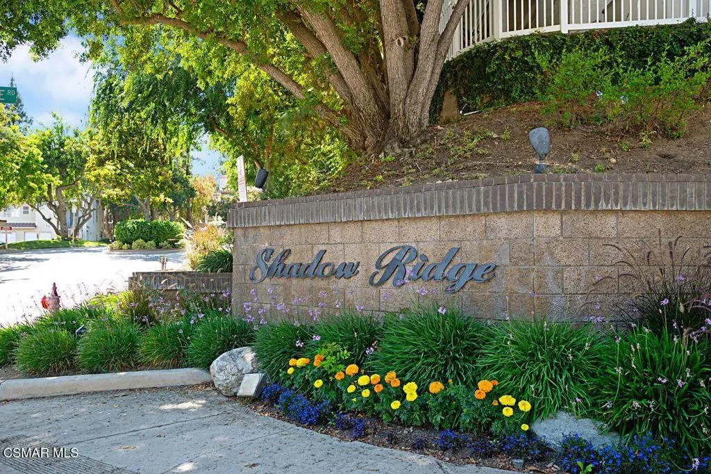 697 Sutton Crest Trail 302, Oak Park, California 91377 home-pic-31