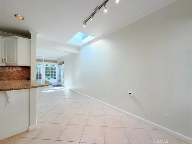 635 Saint Anns Drive, Laguna Beach, California 92651