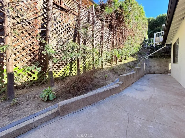 635 Saint Anns Drive, Laguna Beach, California 92651