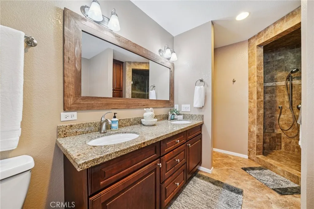 171 E 14th, Upland, California 91786 home-pic-16
