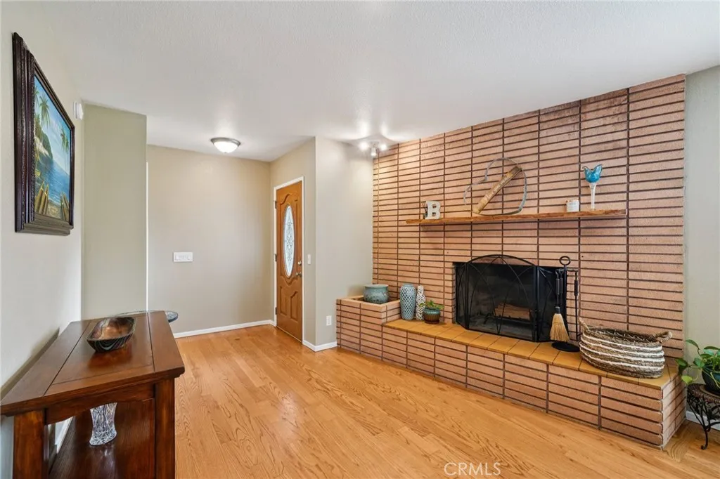 171 E 14th, Upland, California 91786 home-pic-3