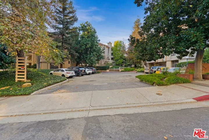 4141 Via Marisol 208, Los Angeles, California 90042
