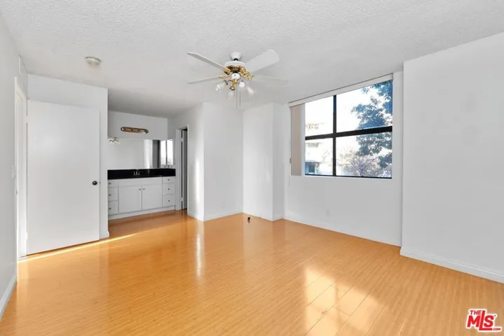 4141 Via Marisol 208, Los Angeles, California 90042