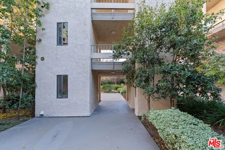 4141 Via Marisol 208, Los Angeles, California 90042