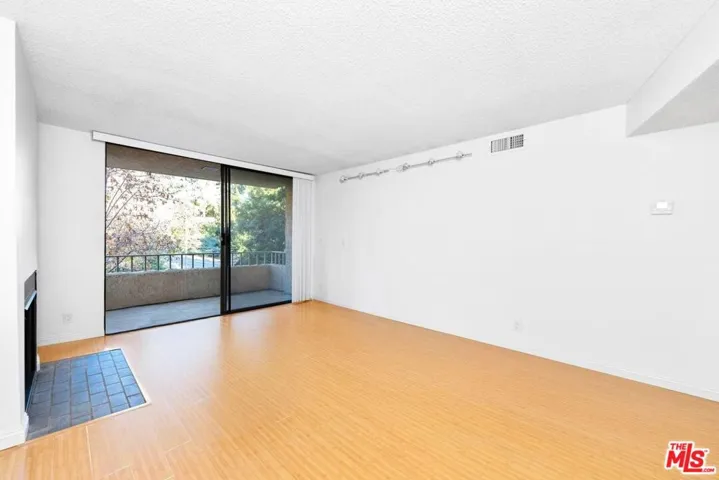 4141 Via Marisol 208, Los Angeles, California 90042