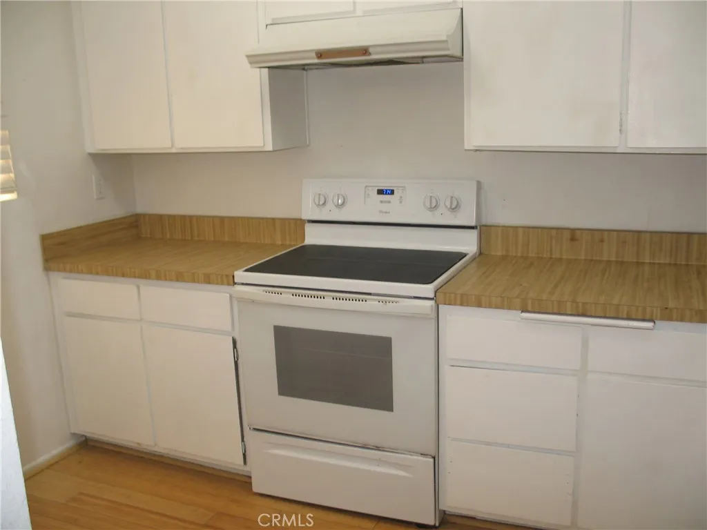 26151 Vermont Avenue 306 A, Harbor City, California 90710 home-pic-4