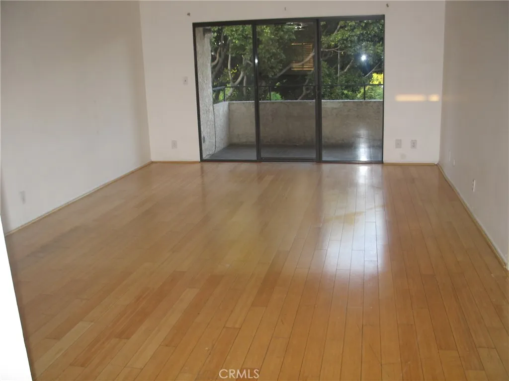 26151 Vermont Avenue 306 A, Harbor City, California 90710 home-pic-2