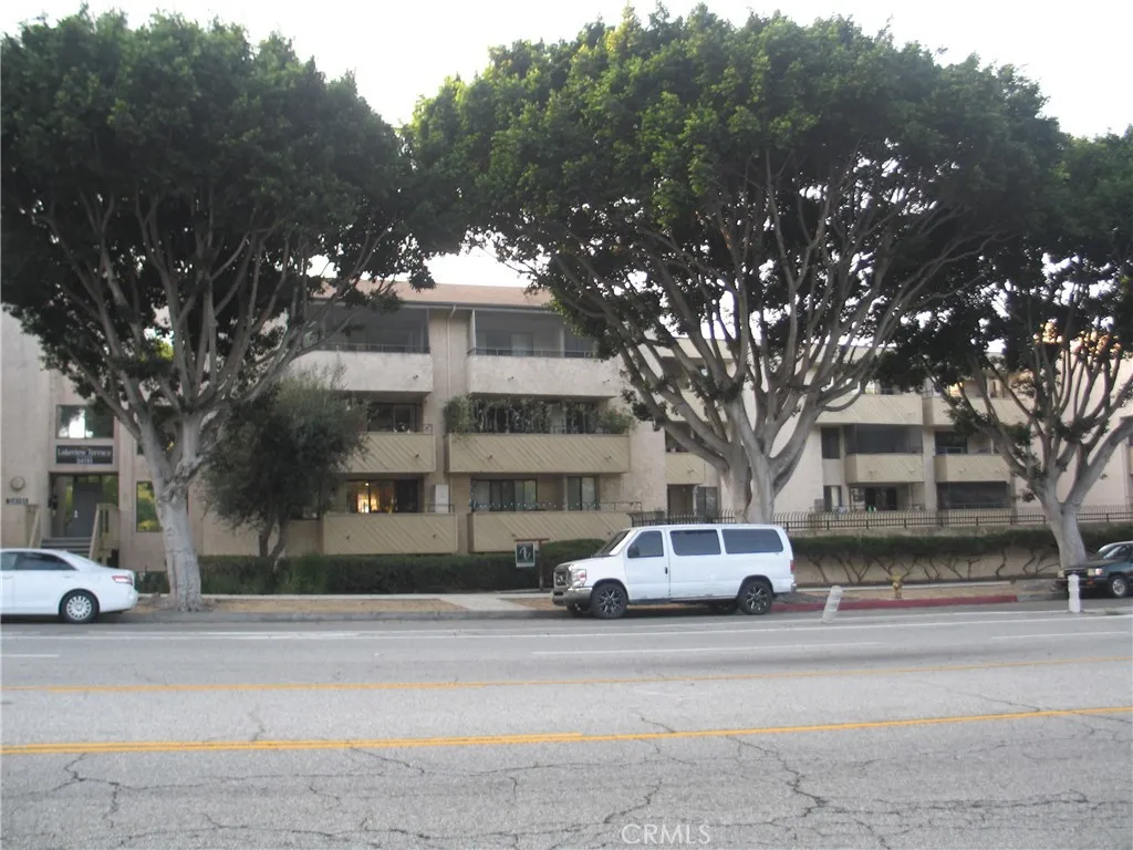 26151 Vermont Avenue 306 A, Harbor City, California 90710 home-pic-1