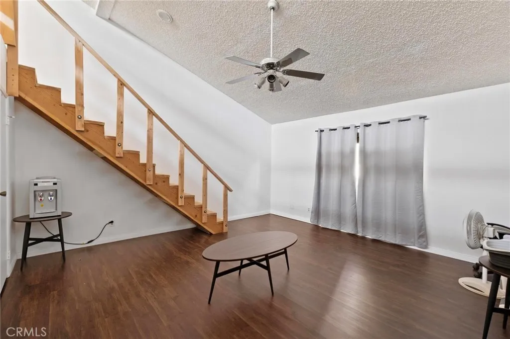 4496 Shetland Lane, Jurupa Valley, California 92509 home-pic-11