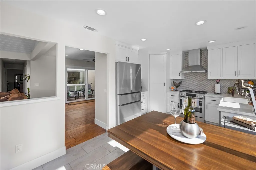 454 Camino Alondra, San Clemente, California 92672 home-pic-15