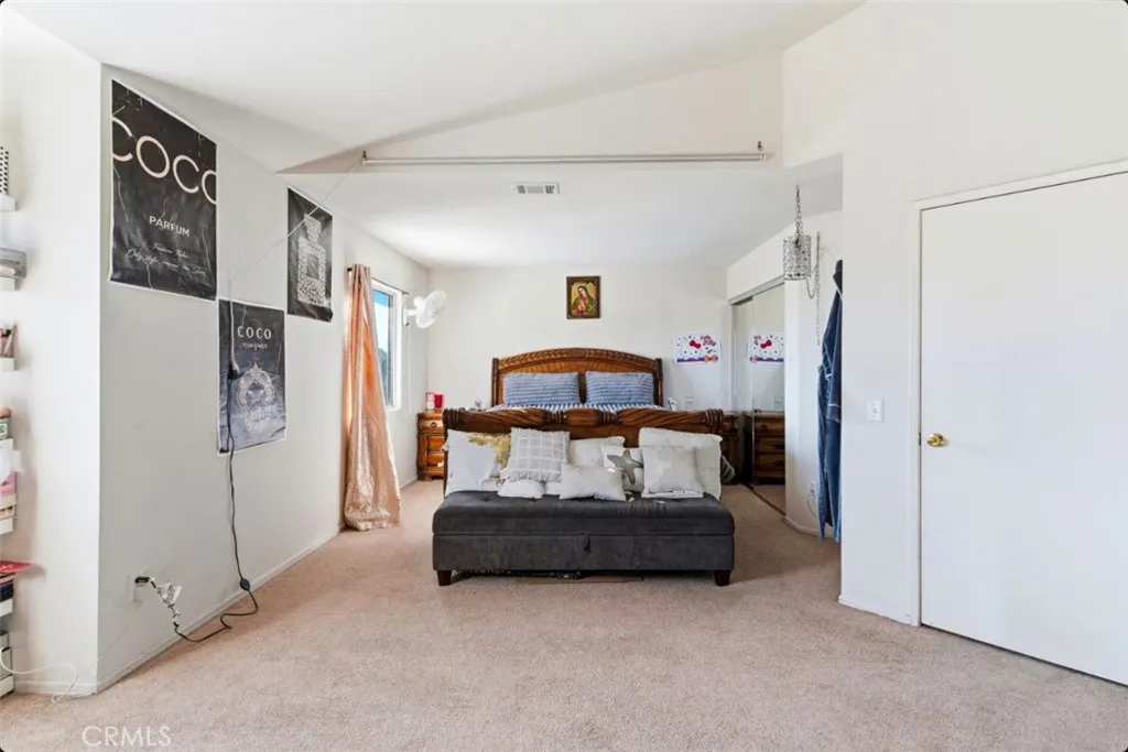 10729 Alton Court, Adelanto, California 92301 home-pic-33