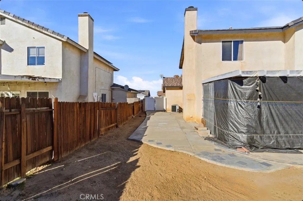10729 Alton Court, Adelanto, California 92301 home-pic-44