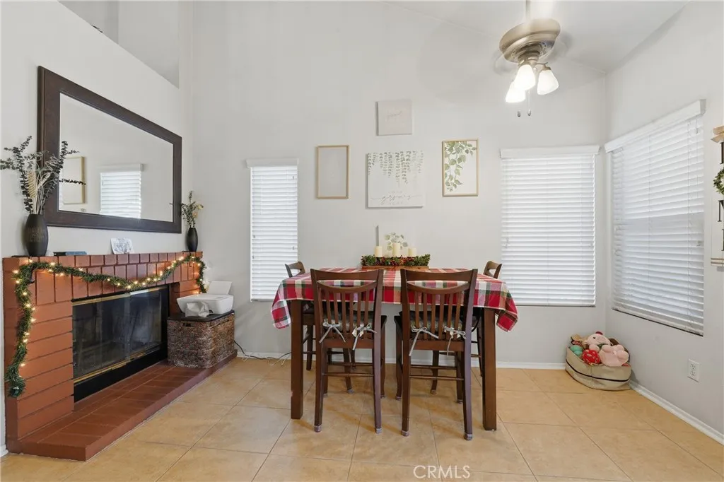 13463 Blackdeer, Corona, California 92883 home-pic-19