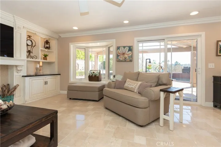 Bay window and sliding door in the family room.