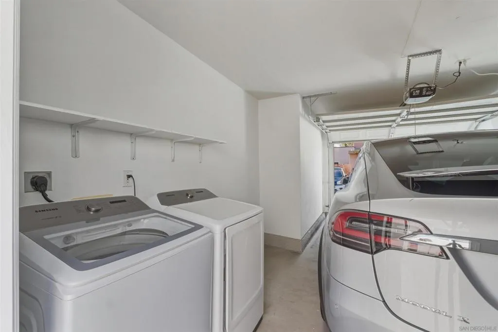 1461 N Broadway A, Escondido, California 92026 home-pic-19