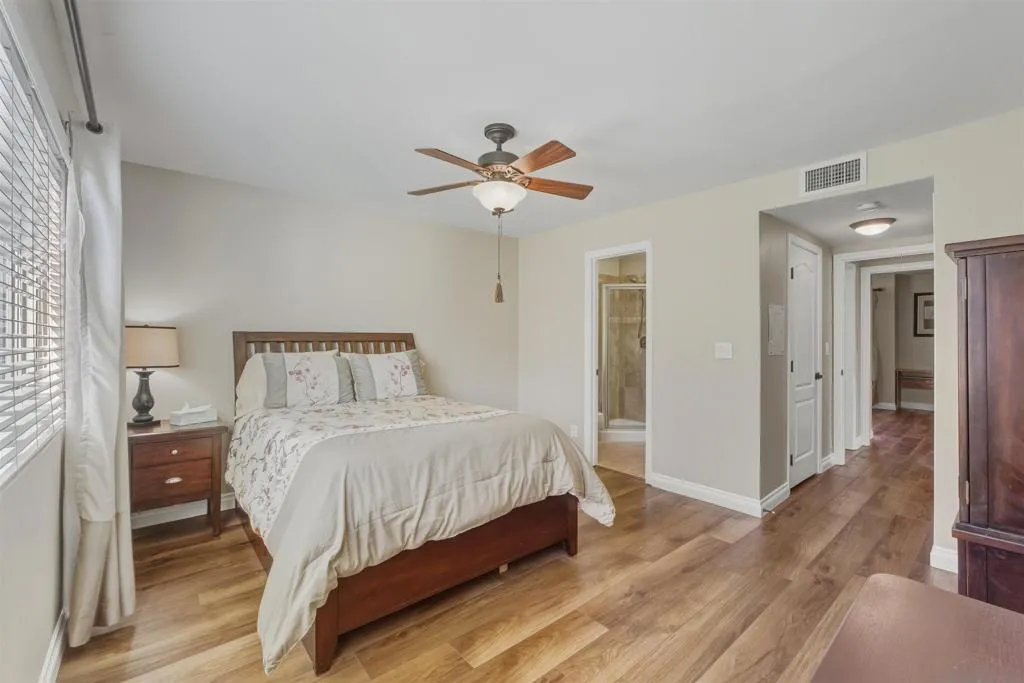 1461 N Broadway A, Escondido, California 92026 home-pic-12