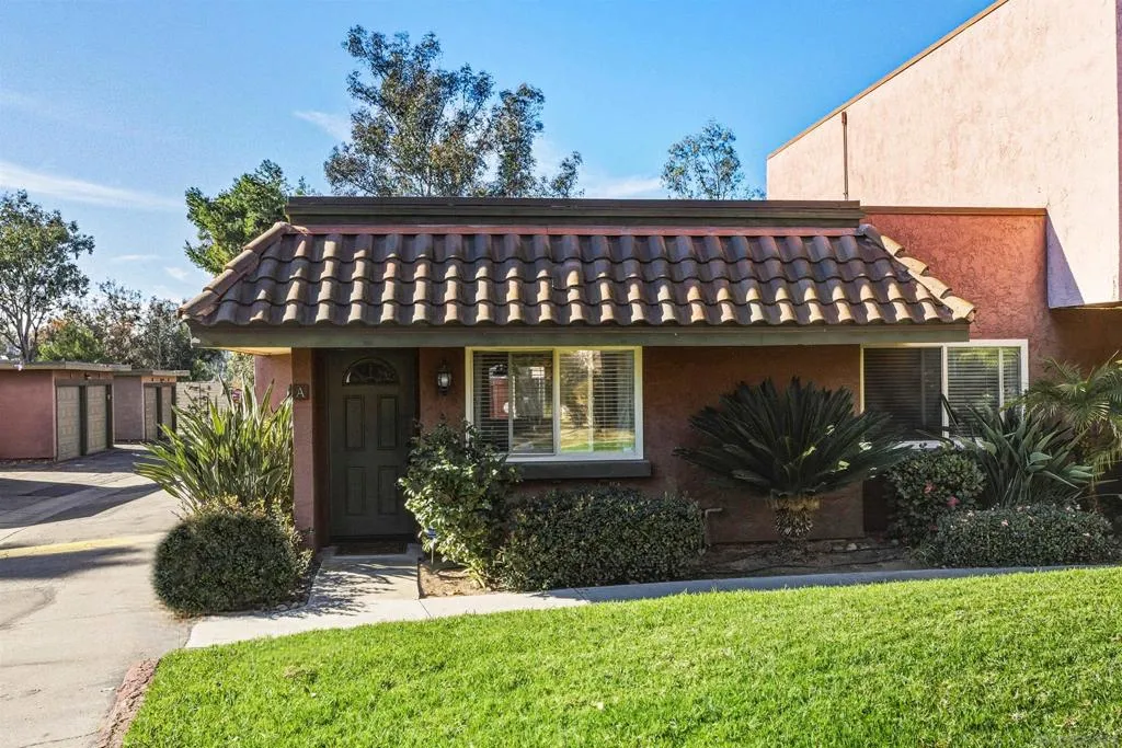 1461 N Broadway A, Escondido, California 92026 home-pic-1
